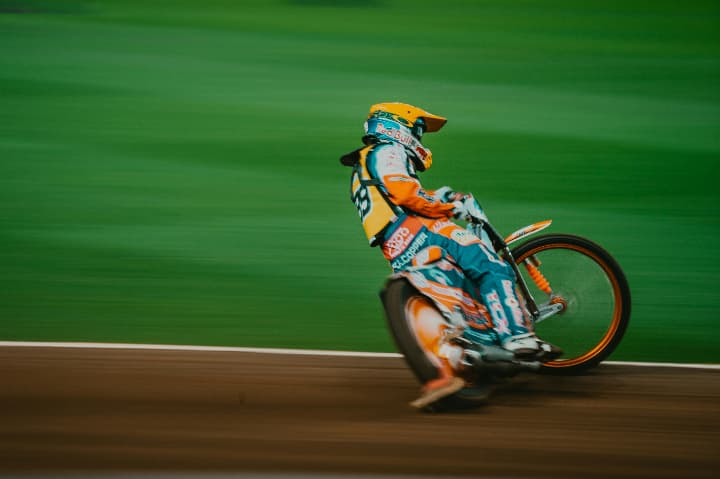 オートレース