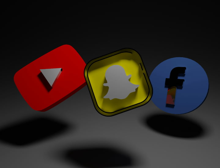 YouTubeやSNS